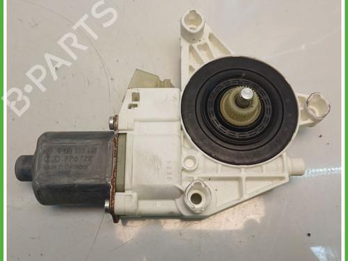 Used Left front window motor MERCEDES-BENZ C-CLASS (W204) C 220 CDI (204.008) (170 hp) 28072710