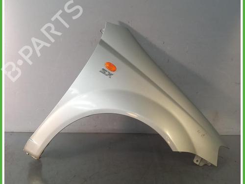 Used Right front fenders Right front fenders CHEVROLET AVEO / KALOS Hatchback (T200) 1.2 (72 hp) 40149372 40149372