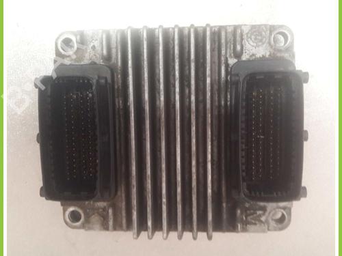 Used Engine control unit (ECU) OPEL ASTRA G Estate (T98) 1.7 DTI 16V (F35) (75 hp) 13385684