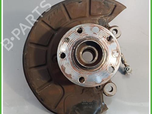 Used Right front steering knuckle Right front steering knuckle VW TOURAN (1T3) 1.6 TDI (105 hp) 40140903 40140903