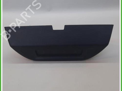 switch-lancia-ypsilon-312_-2011-40135237 main image