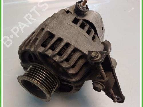 Used Alternator Alternator TOYOTA YARIS (_P1_) 1.3 (SCP12_, SCP13_, SCP12R, SCP13R) (87 hp) 40146812 40146812