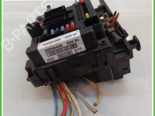 Fuse box PEUGEOT 307 (3A/C) 1.4 16V | BP16957440E1 