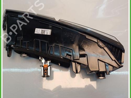 Left taillight PEUGEOT 308 SW III (FC_, FJ_, FR_, F4_, FN_) PureTech 130 (FRHNSL, FRHNST) | BP26902351C34 