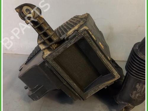 Used Air filter box Air filter box DACIA DOKKER Box Body/MPV 1.5 dCi 75 / Blue dCi 75 (FEJW, FEAH) (75 hp) 40072874 40072874