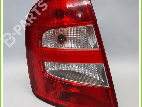 Venstre baglygte SKODA FABIA I (6Y2) 1.4 16V (75 hp) 11721235