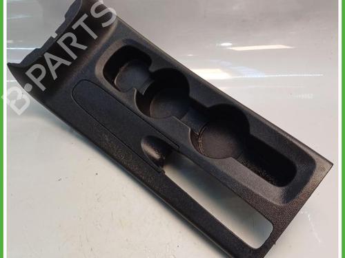 Used Glove box Glove box OPEL CORSA F (P2JO) 1.2 (68) (75 hp) 40143996 40143996