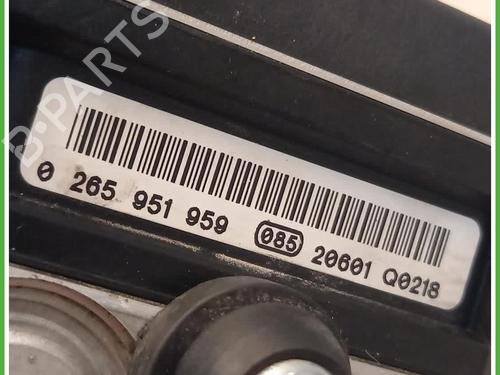 ABS pump FIAT PUNTO (199_) 1.2 (199AXZ1A, 199BXZ1A) | BP40075593M43 - Image 4