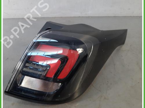 Used Right taillight Right taillight OPEL CROSSLAND X / CROSSLAND (P17, P2QO) 1.2 (83 hp) 40072778 40072778