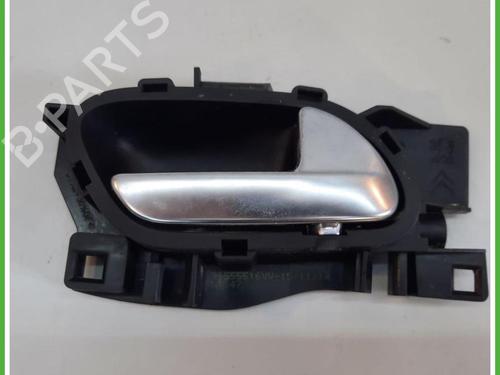 Used Rear right interior door handle Rear right interior door handle PEUGEOT 208 I (CA_, CC_) 1.4 HDi (68 hp) 40135665 40135665