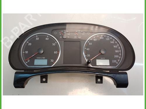 Used Instrument cluster VW POLO (9N_, 9A_) 1.4 16V (80 hp) 22425141