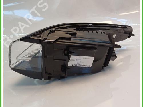 Left taillight PEUGEOT 308 SW III (FC_, FJ_, FR_, F4_, FN_) PureTech 130 (FRHNSL, FRHNST) | BP26733266C34 