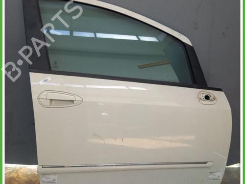 Used Right front door FIAT PUNTO EVO (199_) 1.3 D Multijet (199AXC1A, 199BXC1A, 199AXT1A, 199BXT1A) (75 hp) 24491811