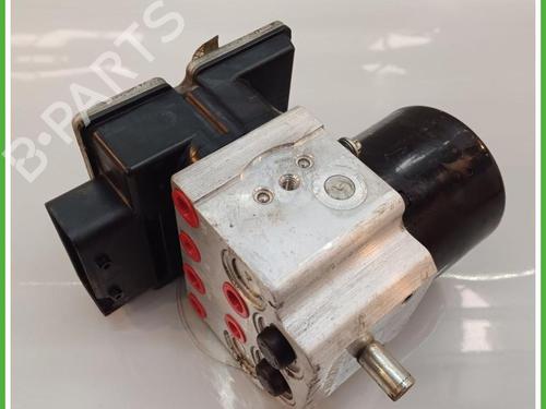 Used ABS pump ABS pump LANCIA YPSILON (843_) 1.3 D Multijet (843.AXF11, 843.AXF1A, 843.AXM11,... (75 hp) 40139161 40139161