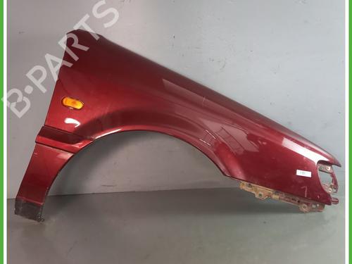 Right front fenders VW PASSAT B3/B4 Variant (3A5, 35I) 1.6 (101 hp) 3A0821022A