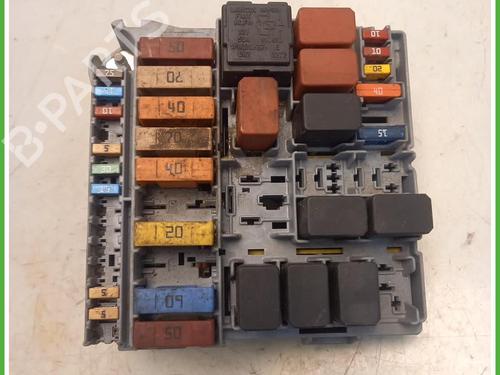 Used Fuse box Fuse box FIAT BRAVO II (198_) 1.6 D Multijet (198AXL1B) (120 hp) 40074903 40074903