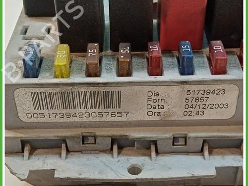 Fuse box FIAT FIORINO Box Body/MPV (225_) 1.3 D Multijet (225BXD1A, 225BXB1A, 225BXB11) | BP16957459E1 