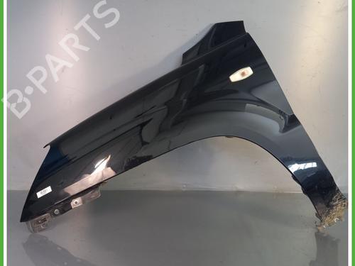 Used Left front fenders KIA SPORTAGE II (JE_, KM_) 2.0 i 16V (141 hp) 18785068