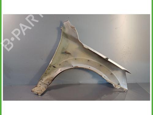 Left front fenders KIA SORENTO I (JC) 2.5 CRDi 4WD | BP18417269C41 