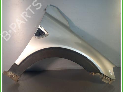 Forskærm Højre CHEVROLET CAPTIVA (C100, C140) 2.0 D 4WD (150 hp) 30096828