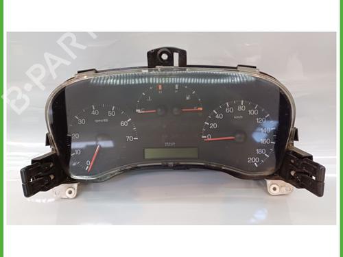 Used Instrument cluster FIAT PUNTO (188_) 1.9 JTD 80 (188.237, .257, .337, .357) (80 hp) 17467756