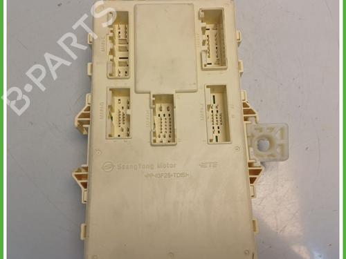 Fuse box SSANGYONG XLV SUV e-XGi 160 | BP25627173E1 