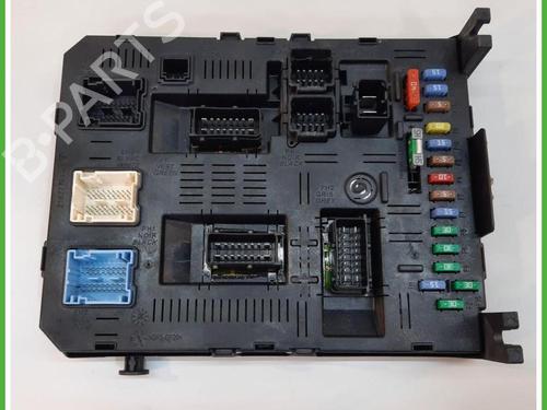 Used Fuse box Fuse box PEUGEOT 307 (3A/C) 1.6 HDi 110 (109 hp) 40134266 40134266