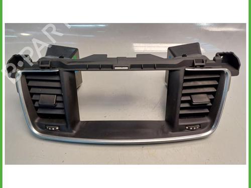 air-vent-peugeot-508-sw-i-8e_-2010-2011-2012-2013-2014-2015-2016-2017-2018-40144858 main image