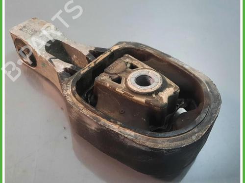 Used Engine mount Engine mount PEUGEOT 2008 II (UD_, US_, UY_, UJ_, UR_, UC_) 1.2 THP / PureTech 155 (USHNNS, URHNNS, UXHNJP, URHNJP,... (155 hp) 40135862 40135862