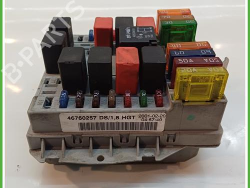 Fuse box FIAT PUNTO (188_) 1.9 JTD 80 (188.237, .257, .337, .357) | BP16957464E1 