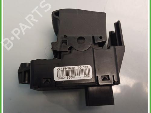 Switch RENAULT SCÉNIC III (JZ0/1_) 1.6 16V (JZ0U, JZ1B) | BP24468481I30 