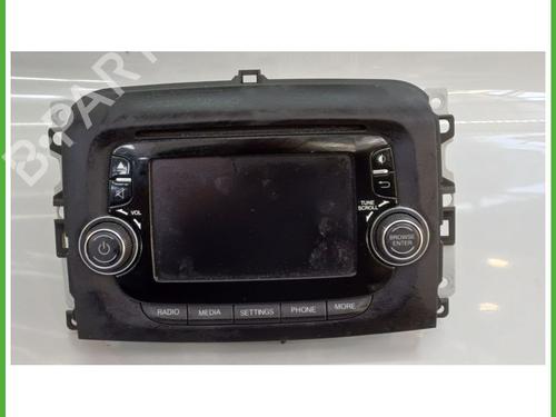Used Radio FIAT 500L (351_, 352_) 1.4 (199LYB1B) (95 hp) 18711594