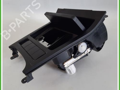 Middle console VW GOLF VI (5K1) 1.6 | BP13927593I22 