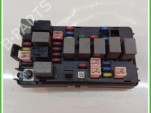 Used Fuse box Fuse box CHEVROLET MATIZ (M200, M250) 0.8 (52 hp) 40137877 40137877