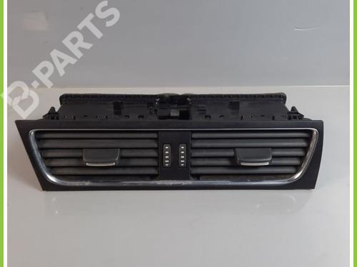Used Air vent AUDI A4 B8 Avant (8K5) 2.0 TDI (143 hp) 11720539
