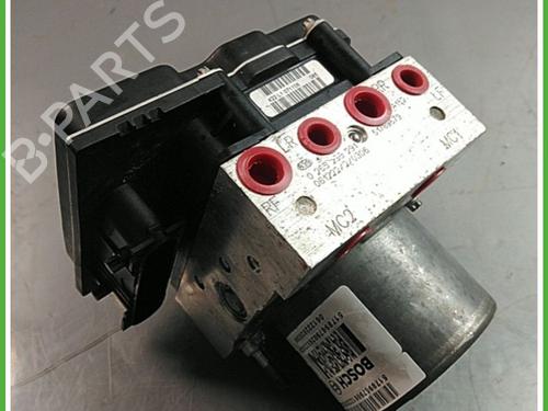 Used ABS pump FIAT BRAVO II (198_) 1.9 D Multijet (198AXB1A) (120 hp) 15392690