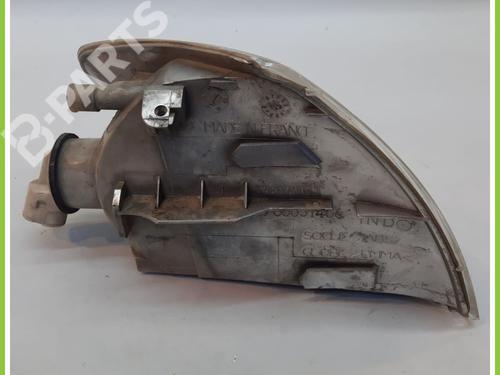 Left front indicator RENAULT MEGANE I Classic (LA0/1_) 1.6 e (LA0F, LA0S) | BP11721860C32 