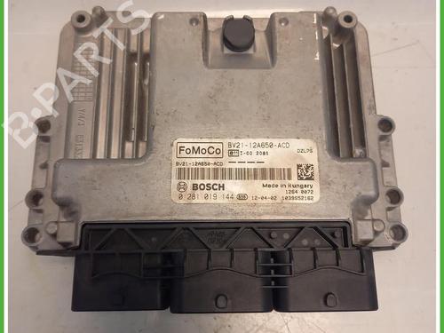 engine-control-unit-ecu-ford-fiesta-vi-cb1-ccn-2008-40073376 main image