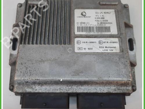 engine-control-unit-ecu-dacia-sandero-2008-40134535 main image