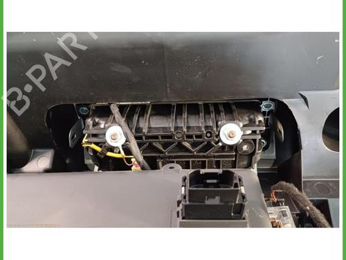 Dashboard VW TOURAN (1T3) 1.6 TDI | BP40140436C46 - Image 6