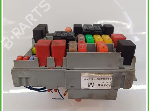 Fuse box FIAT PUNTO (199_) 1.4 Natural Power | BP17737534E1 