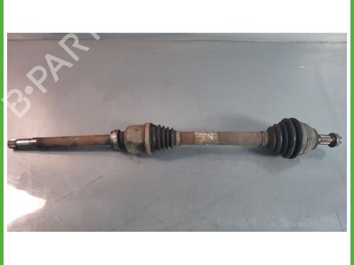 Used Right front driveshaft PEUGEOT 208 I (CA_, CC_) 1.6 HDi (92 hp) 14981827