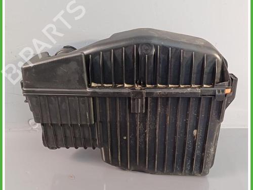 Used Air filter box Air filter box CITROËN C3 III (SX) 1.2 PureTech 82 (83 hp) 40140043 40140043