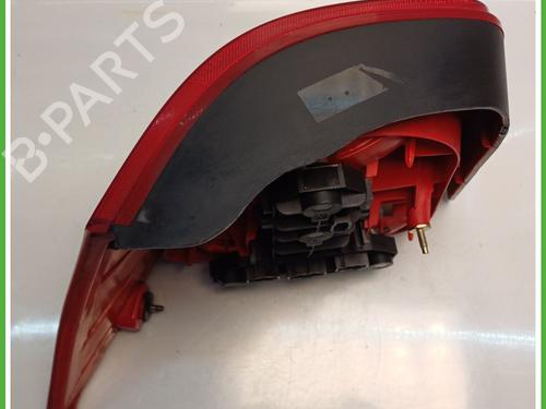 Right taillight VW GOLF IV (1J1) 1.6 16V | BP23438827C35 