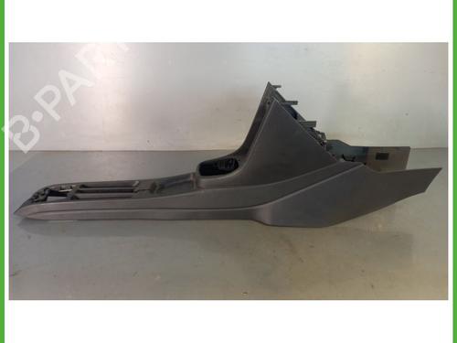 Armrest / Center console VW POLO V (6R1, 6C1) 1.6 TDI | BP29355948I20 