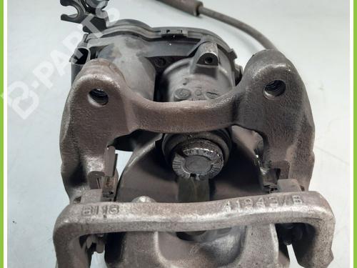 Right rear brake caliper MERCEDES-BENZ GLA-CLASS (X156) GLA 200 CDI / d (156.908) | BP11721833M106 