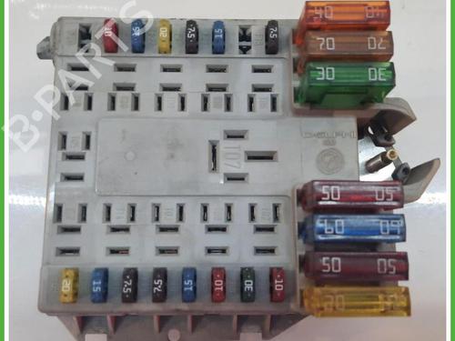 Used Fuse box Fuse box CITROËN C2 (JM_) 1.1 (60 hp) 40133292 40133292