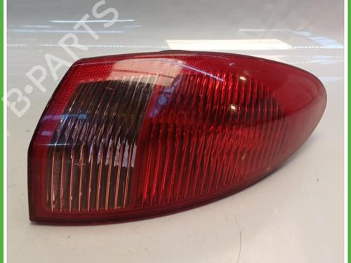 Used Right taillight ALFA ROMEO 147 (937_) 1.6 16V T.SPARK ECO (937.AXA1A, 937.BXA1A) (105 hp) 21502262