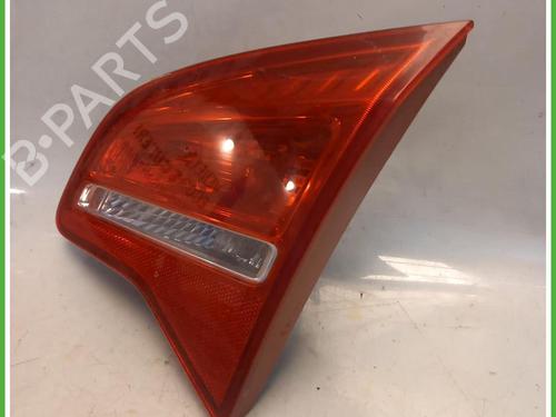 Used Right taillight Right taillight OPEL MERIVA B MPV (S10) 1.3 CDTI (75) (95 hp) 40075624 40075624