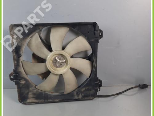 Used Radiator fan TOYOTA RAV 4 II (_A2_) 2.0 4WD (ACA21, ACA20) (150 hp) 11367382